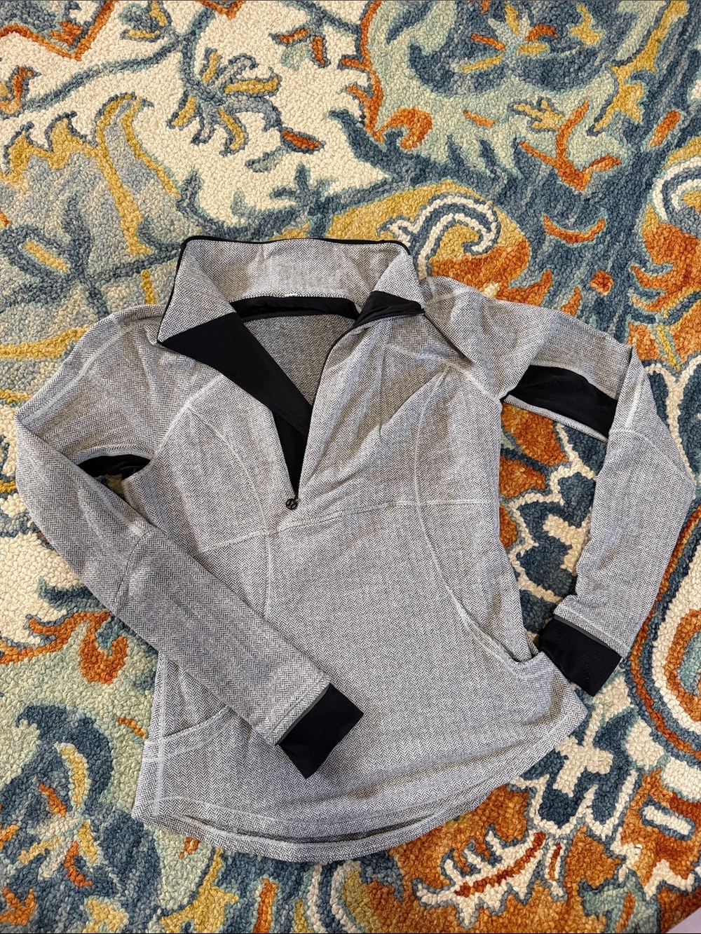 Lululemon quarter zip base runner jacket sz 6